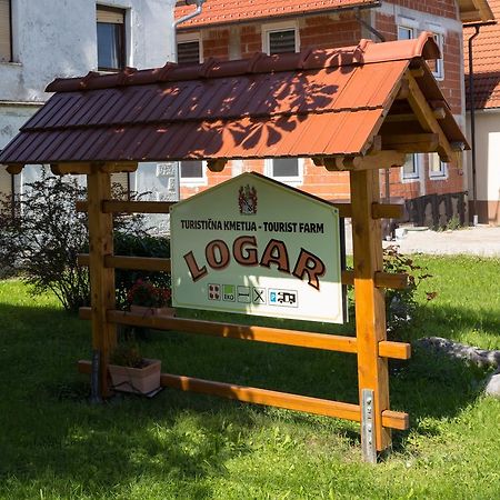 מלון Grahovo Turisticna Kmetija Logar מראה חיצוני תמונה
